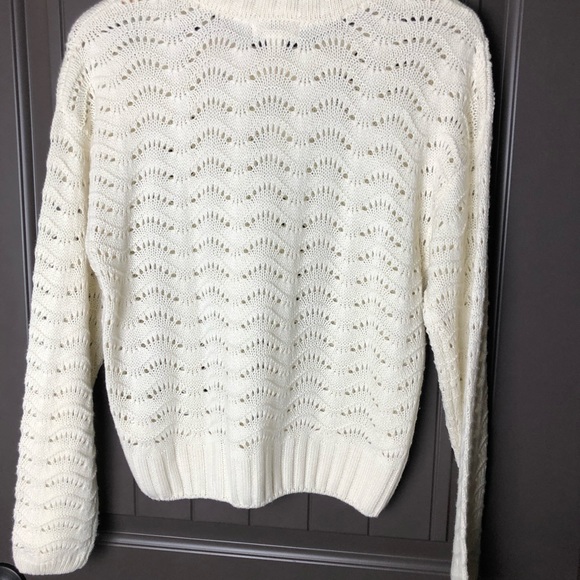 ❄️Francesca’s Sweater❄️ - Picture 3 of 6